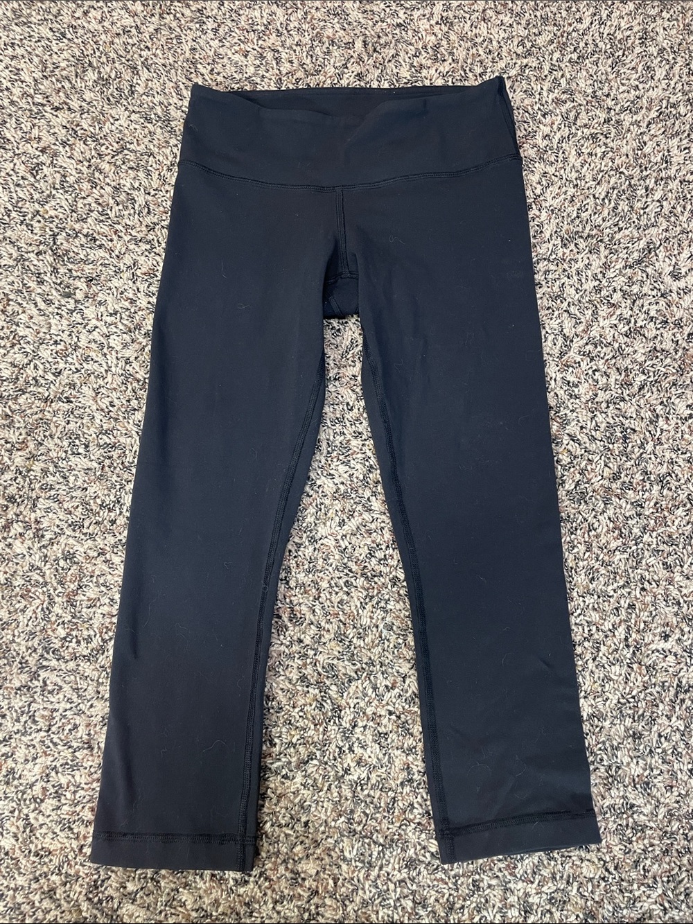 lululemon athletica vintage Wunder Under Low Rise Cropped Leggings | Fair Cond